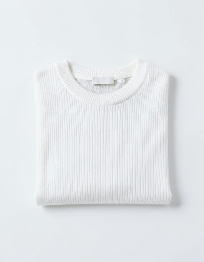 Merino crewneck, chalk